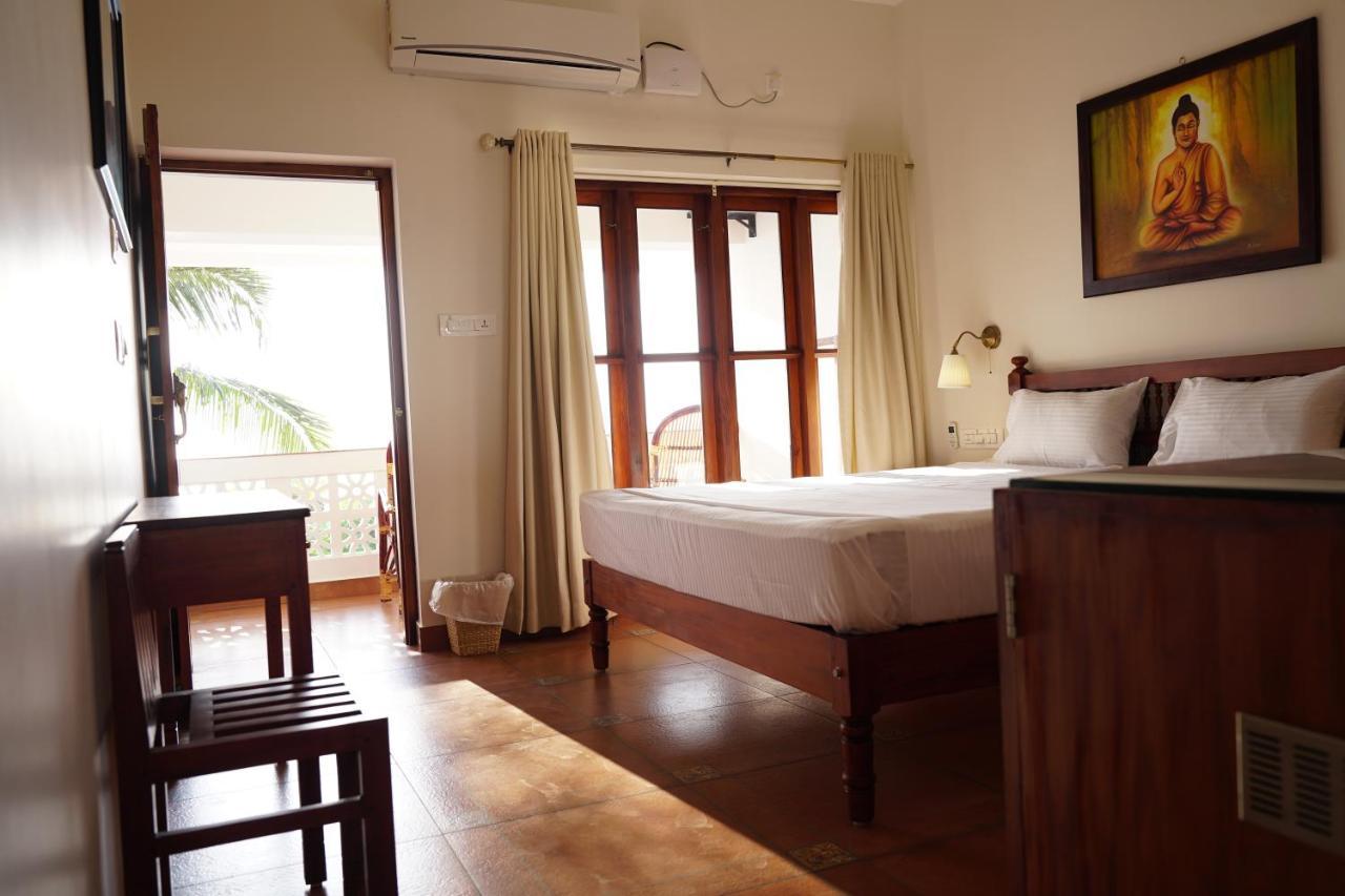 Buddha Beach Hotel Kovalam Exteriör bild