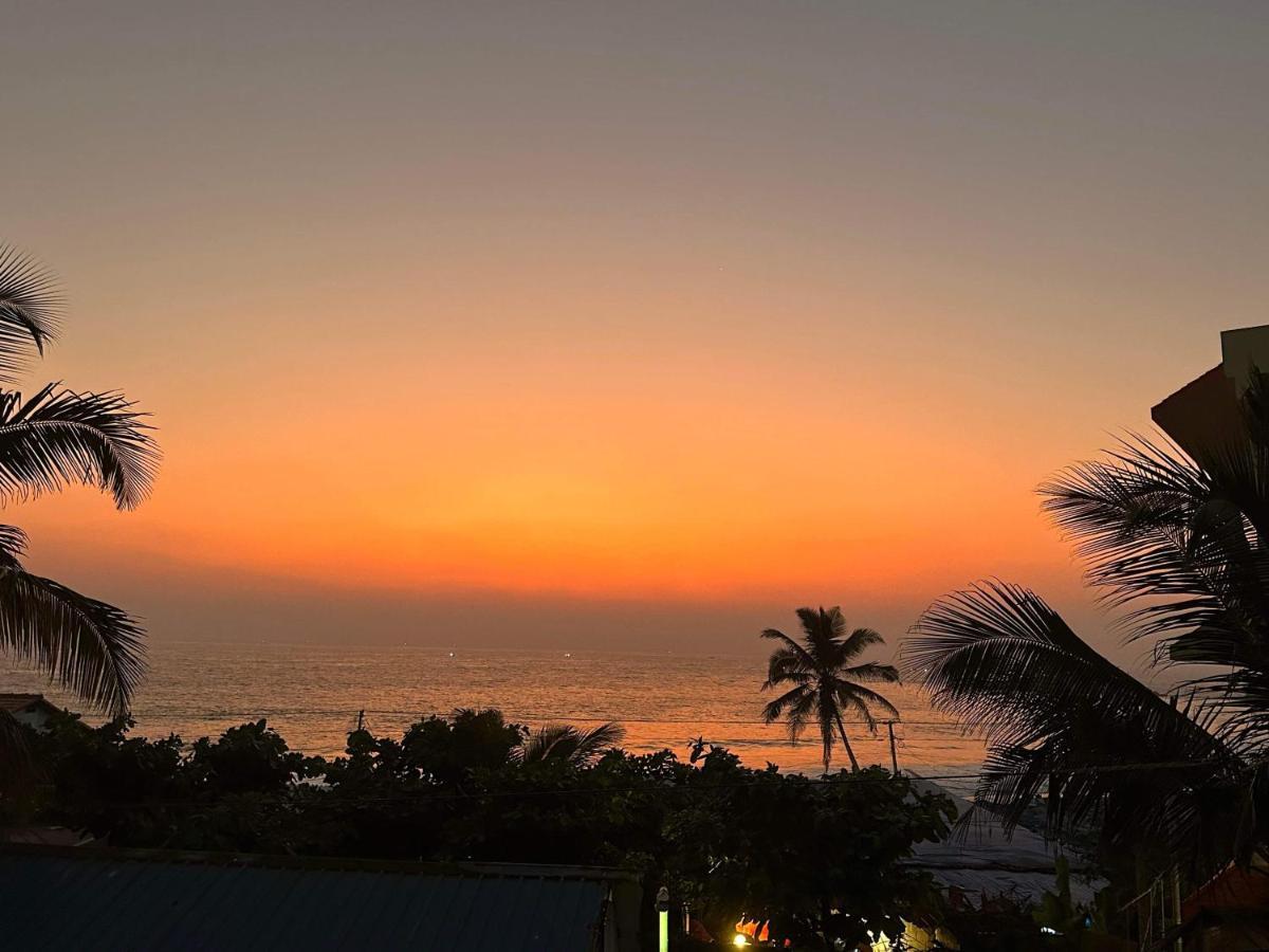 Buddha Beach Hotel Kovalam Exteriör bild