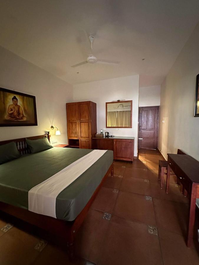 Buddha Beach Hotel Kovalam Exteriör bild